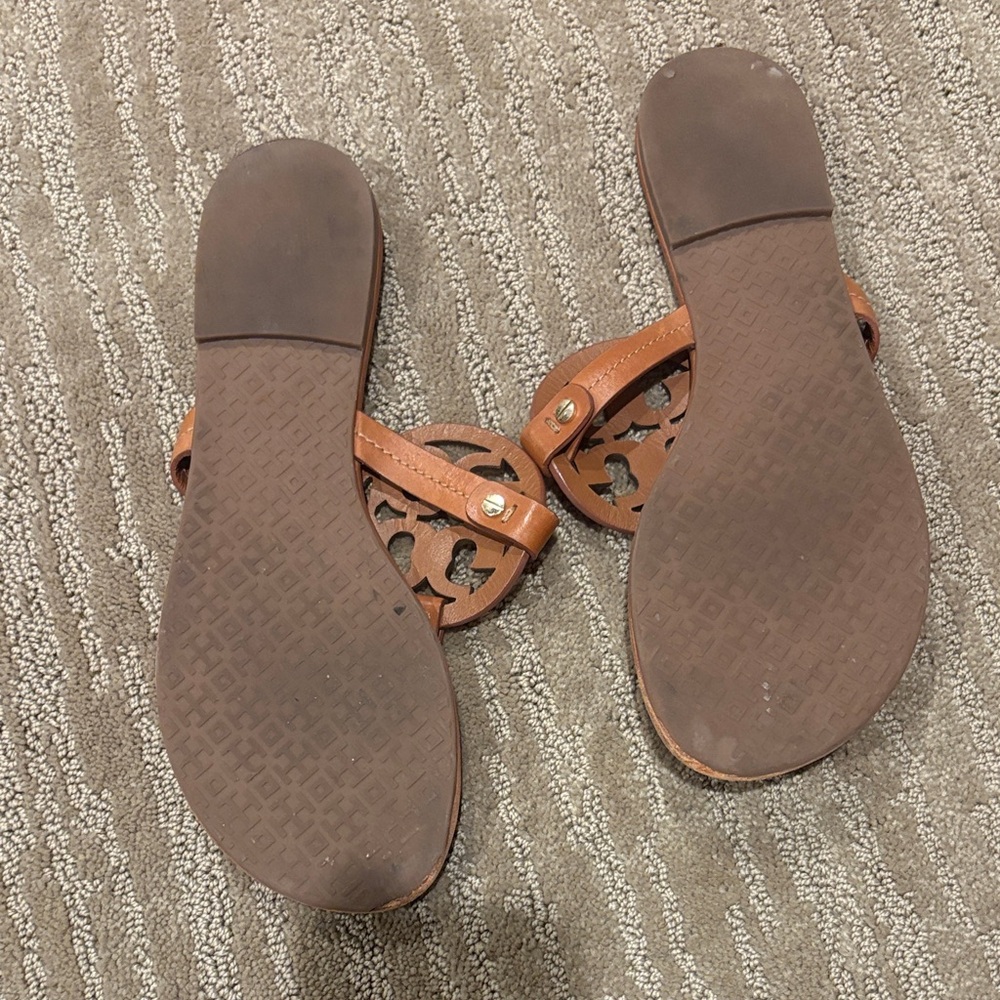 Tory Burch Tan Leather Cutout Sandals Size 9 - Picture 4 of 5